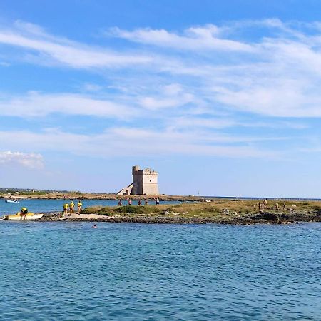 Baia Di Torre Squillace 圣伊西多罗 外观 照片