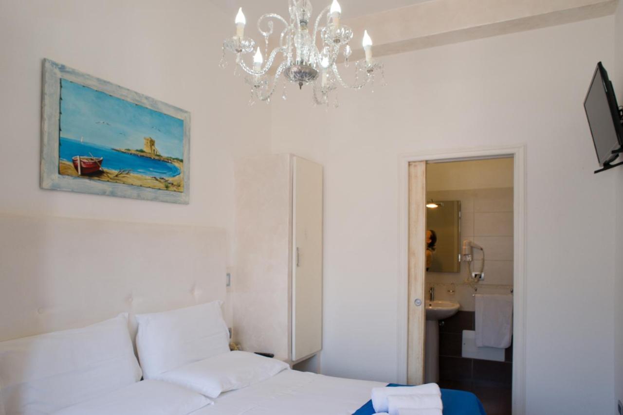 Baia Di Torre Squillace 圣伊西多罗 外观 照片