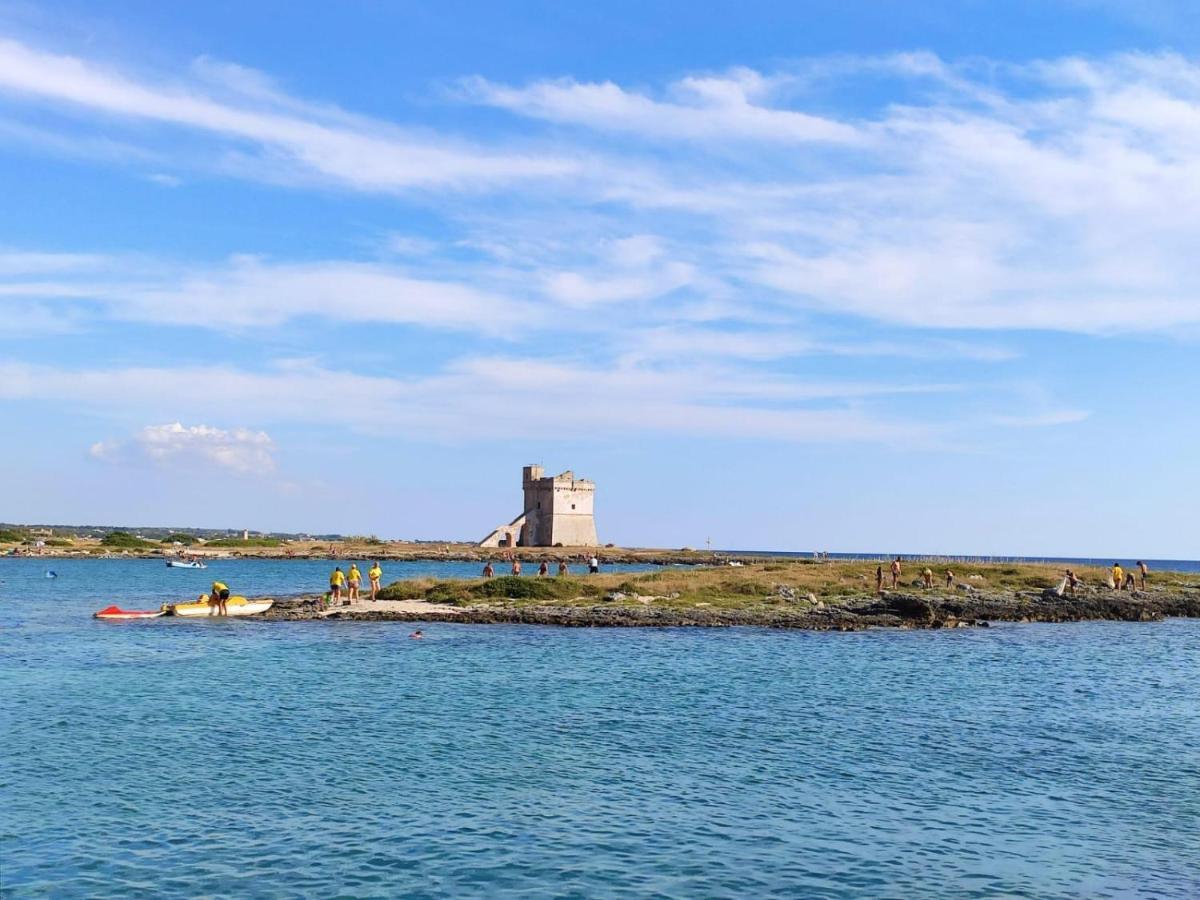 Baia Di Torre Squillace 圣伊西多罗 外观 照片